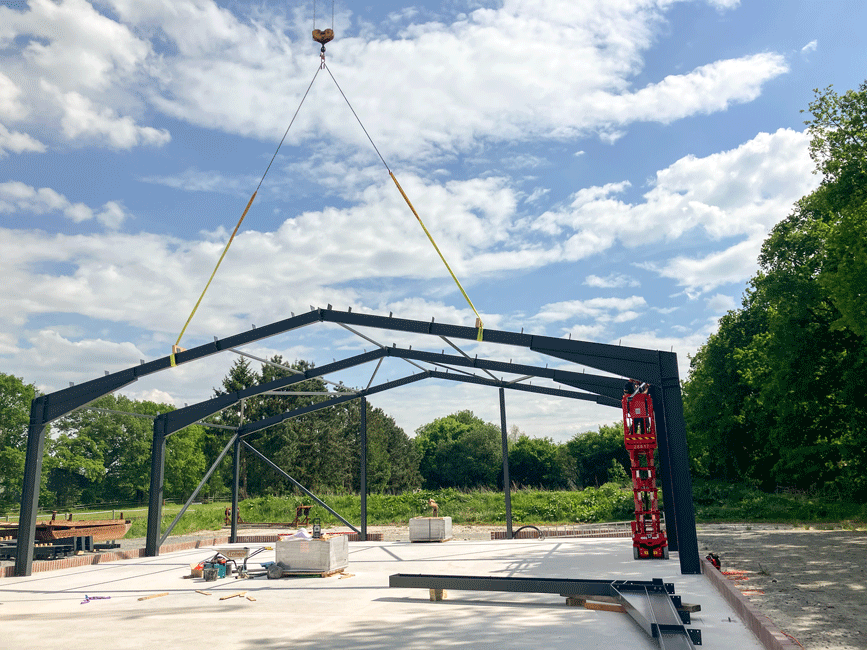 Hallenbau im Gewerbebereich durch Toben Bauunternehmen in Ostfriesland
